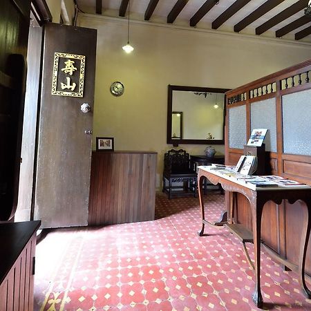 Yong Yi Yuen Guesthouse George Town Dış mekan fotoğraf