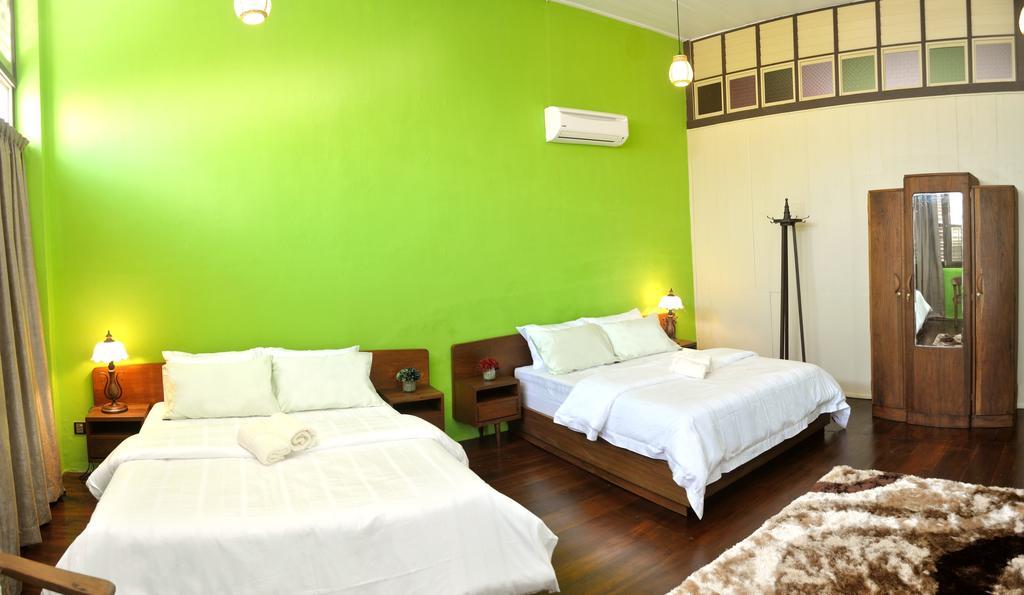 Yong Yi Yuen Guesthouse George Town Oda fotoğraf