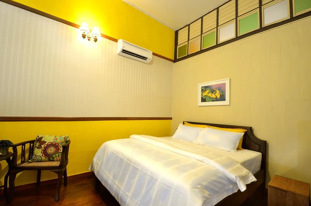 Yong Yi Yuen Guesthouse George Town Oda fotoğraf