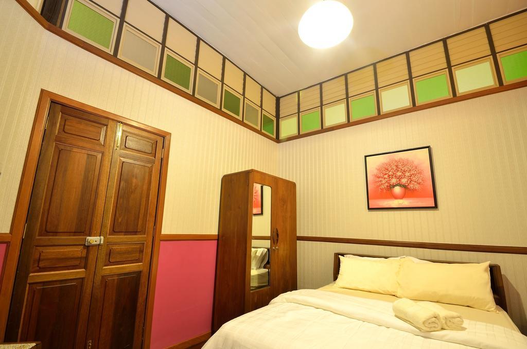 Yong Yi Yuen Guesthouse George Town Oda fotoğraf